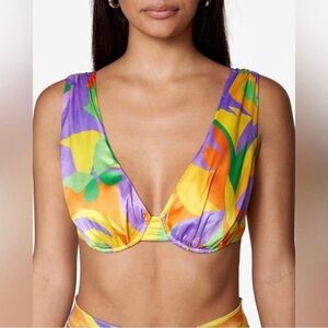 WeWoreWhat Underwire V-neck Top Saved By The Bell Size M